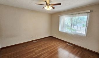 1604 LOS ARBOLES Ave NW, Albuquerque, NM 87107