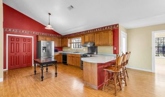 14231 Woodland Hills Dr, Biloxi, MS 39532