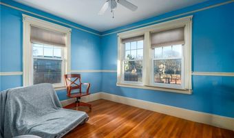 83 Lyndon Rd, Cranston, RI 02905