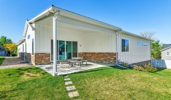 735 E 850 S, Centerville, UT 84014