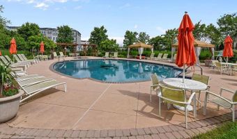 24656 KINGS CANYON Sq, Aldie, VA 20105