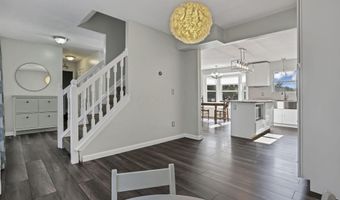 9310 Prestwick Green Dr, Columbus, OH 43240