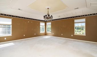 9 Denise Dr, Allentown, NJ 08501