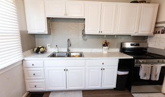 2101 S FIFTH Ave, Cheyenne, WY 82007