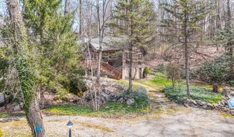 1024 Lakeside Dr, Alloway, NJ 07422