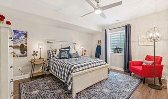 102 PHOEBE Ct, Lake Frederick, VA 22630