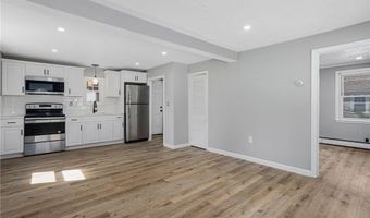 17 Padelford Ave, East Providence, RI 02915