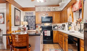 1670 Church St, Appomattox, VA 24522