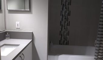 19901 E Country Club Dr 2305, Aventura, FL 33180