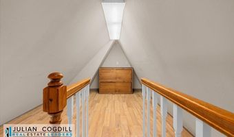 9267 Red Creek Rd, Casper, WY 82604