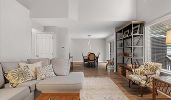 661 Abbey Mill Dr SE 41, Ada, MI 49301