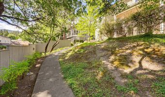 461 Holly St, Ashland, OR 97520