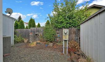 1120 W FAIRVIEW Dr 3, Springfield, OR 97477