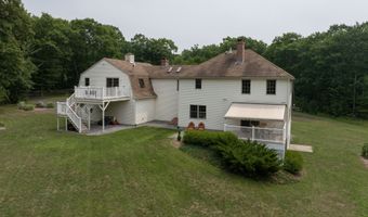 13 Woodridge Dr, Barkhamsted, CT 06063