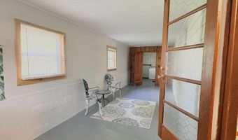 504 S Lincoln Ave, Aurora, MO 65605