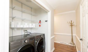 13065 Riverside Ct, Ashland, VA 23005