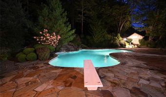 191 Cherry Ln, Airmont, NY 10952