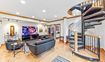 10 Beaverbrook Ct, Asheville, NC 28804