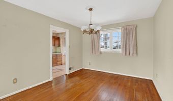 3000 BATTERSEA Ln, Alexandria, VA 22309