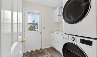 2 PEGASUS Pl, Bear, DE 19701