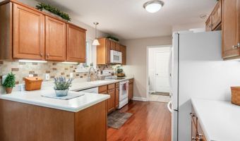 801 Whetstone Ct, Bellefontaine, OH 43311