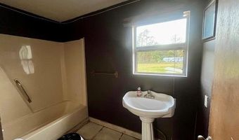 25 STEPHENS WILLIAMS Ln, Adel, GA 31620