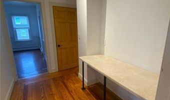37 Lincoln Ave, Bristol, RI 02809
