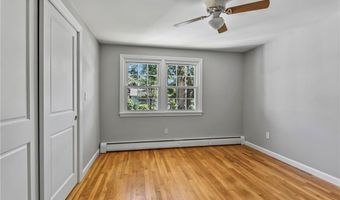 88 Grand View Rd, East Greenwich, RI 02818