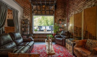 585 White Cir 32, Athens, GA 30605