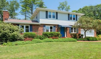 7 Robin Hill Ln, Athens, OH 45701