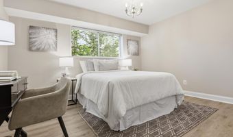 10636 MONTROSE Ave 2, Bethesda, MD 20814