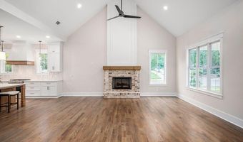 104 Banksia Rd, Aiken, SC 29803