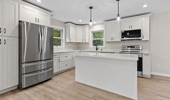 114 Farrarville Rd, Belmont, NH 03220