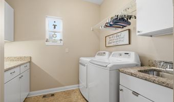 2712 SW Westview Ln, Ankeny, IA 50023