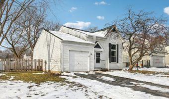 1420 Greenridge Ave, Algonquin, IL 60102