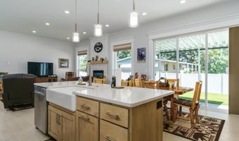 1296 Angela St, Chubbuck, ID 83202