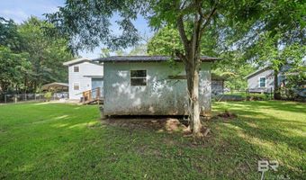 901 D'Olive St, Bay Minette, AL 36507