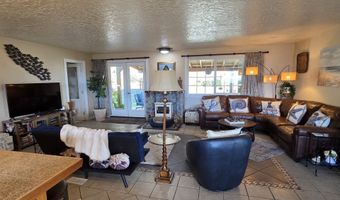 814 PARADISE Ln, Brookings, OR 97415