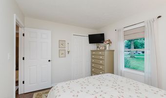 252 Bangor Dr, Indianapolis, IN 46227