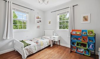 5209 NAHANT St, Bethesda, MD 20816