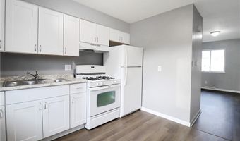 1330 W Waterloo Rd, Akron, OH 44314