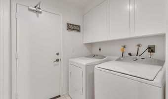 6066 Lake Lindero Dr, Agoura Hills, CA 91301