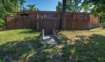 7041 CINDY Ln, Annandale, VA 22003