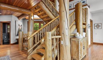 16428 Sunset Heights Dr, Bigfork, MT 59911