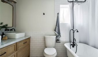 1321 Wildwood Dr, Los Angeles, CA 90041