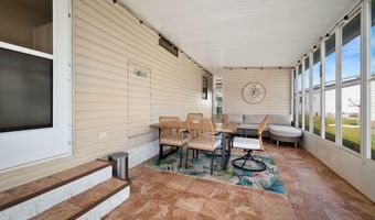1105 TEQUESTA Dr, Barefoot Bay, FL 32976