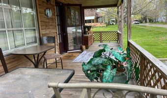 120 Wickham St, Alderson, WV 24910