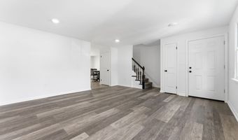 472 Dowd Ave 472, Canton, CT 06019