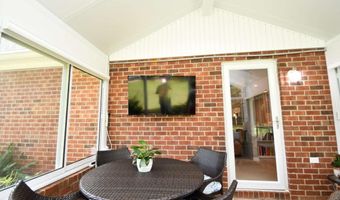 102 Meadow Crk, Athens, GA 30605