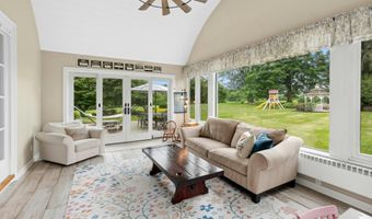 2458 RIVERBEND Rd, Allentown, PA 18103